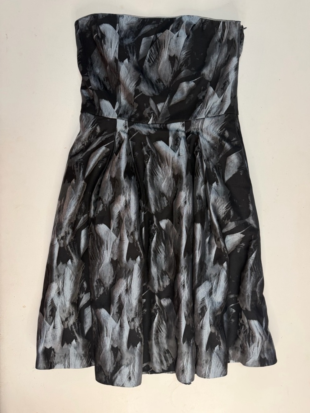 White House Black Market Black & Gray Strapless Fit-and-Flare Dress